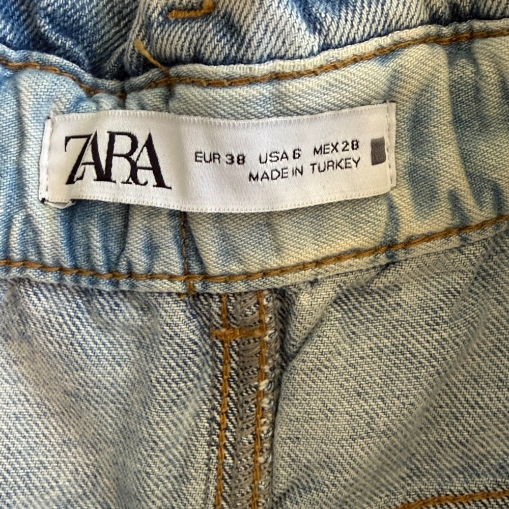 Zara High Rise, High Waisted Baggy Fit Paperbag Jeans 6 - Picture 7 of 8